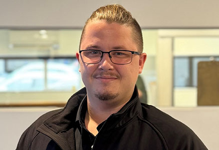 Profile picture of Jeff Sunderland, Gazley RAM Wellington Service Advisor